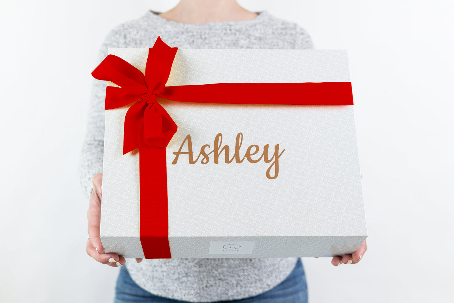 Luxury gift spa set from DC-Lizush, personalized with recipient's name, perfect for a Mother's Day big hug.